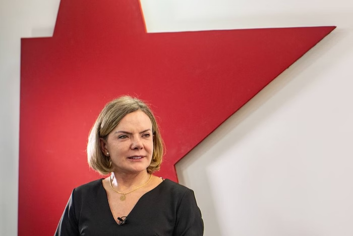 Metrópoles tweet media