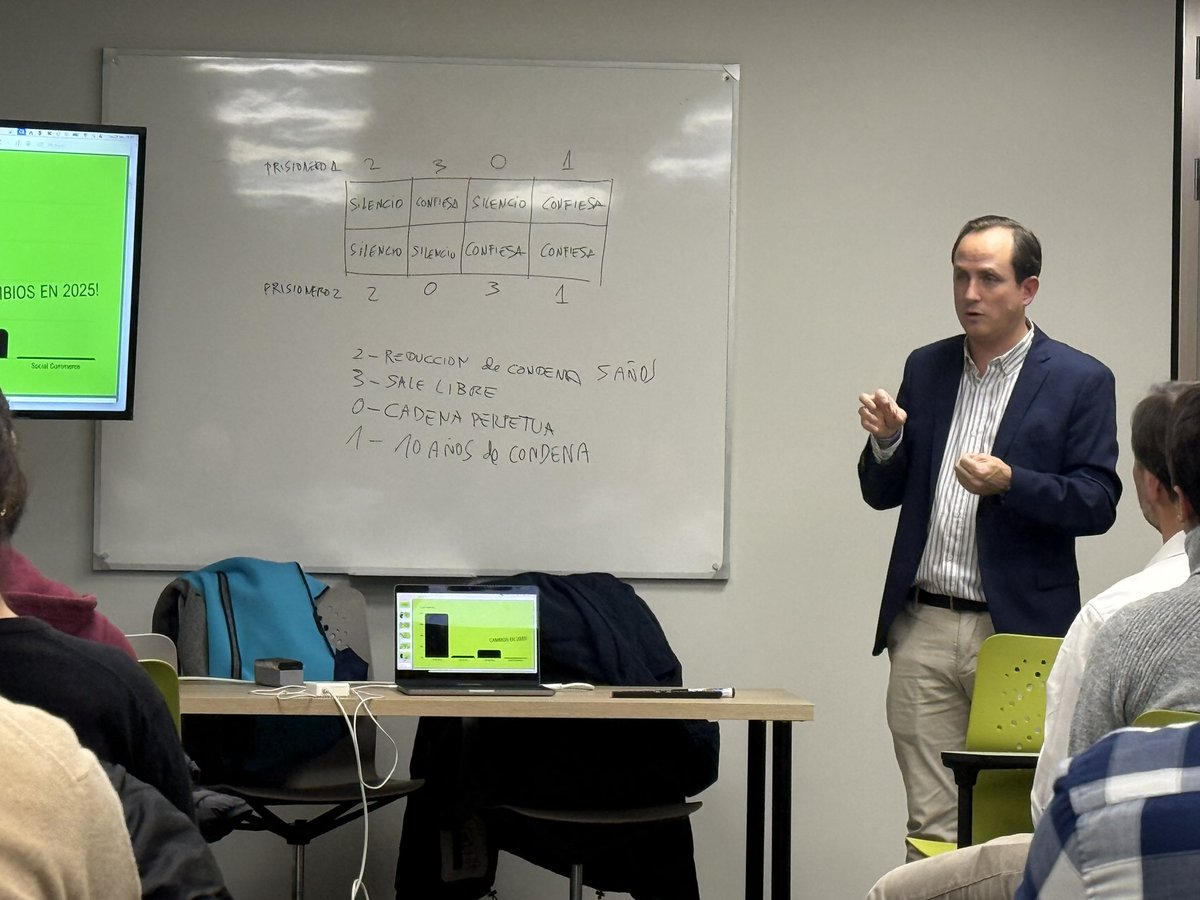 Esta tarde en el #Untagged hemos hablado largo y tendido sobre e-commerce. Un lujo aprender de profesionales que lidian a diario con las adversidades en el albero digital. #Omnicanalidad #Legalidad #B2B #SEO