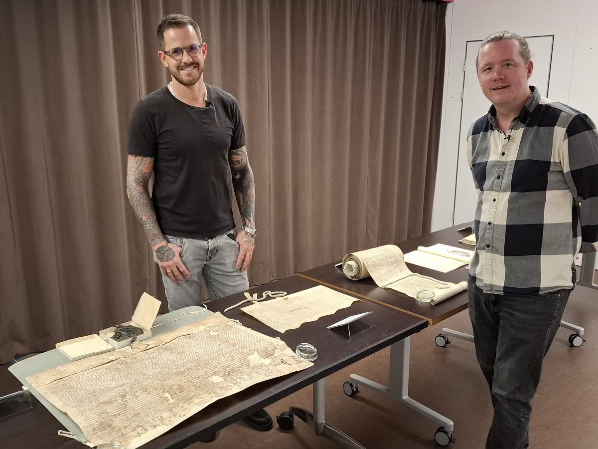 Paul Dryburgh (@pablodiablo74) on Twitter photo Genuine privilege tonight <a href="/UkNatArchives/">The National Archives</a> to stay late for <a href="/dgjones/">Dan Jones</a> in conversation with <a href="/euanroger/">Euan Roger</a> on Henry V: England's Greatest Warrior King Genuine privilege tonight <a href="/UkNatArchives/">The National Archives</a> to stay late for <a href="/dgjones/">Dan Jones</a> in conversation with <a href="/euanroger/">Euan Roger</a> on Henry V: England's Greatest Warrior King