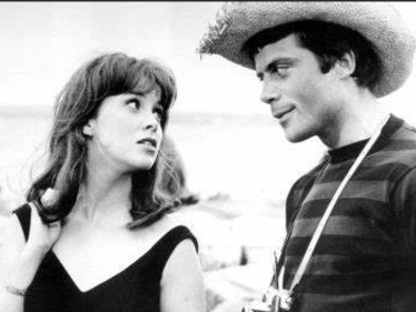 Wyfan2's tweet photo. On @TalkingPicsTV at 11:10 tonight (28 Nov 2024) - THE SYSTEM (1964) starring @janemerrow and #OliverReed. Great screenplay by #PeterDraper that immortalised the term 'grockles'. https://t.co/kDy7APcOl4