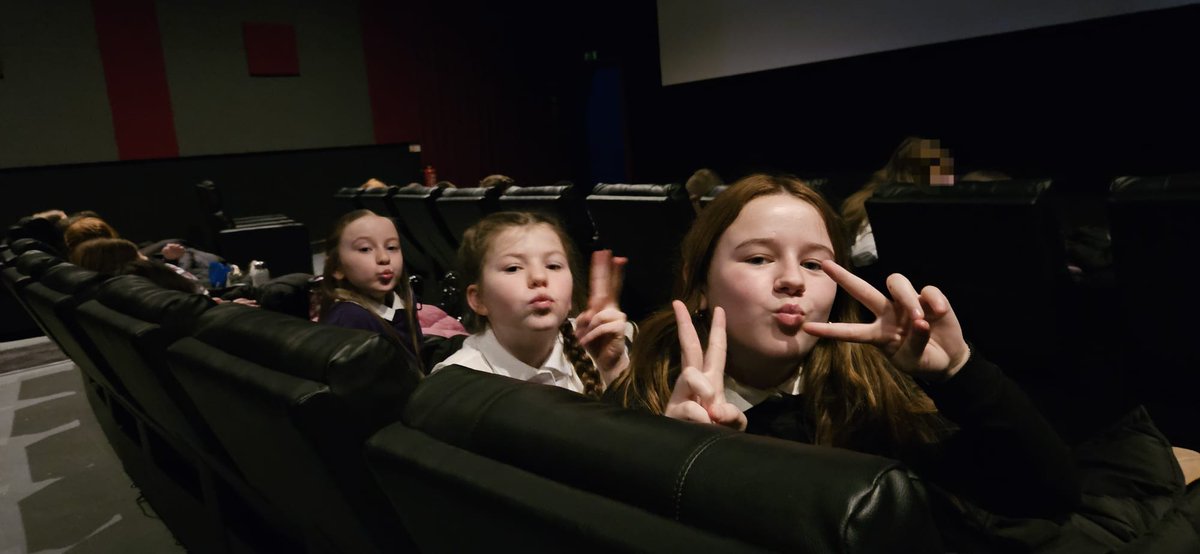 st_palladius_pr's tweet photo. P5-7 had a wonderful trip to the cinema to watch Migration. Thank you @DalryParishBT and @intofilm_scot for your support #digitallearning #screeneducation #respect https://t.co/lRUorx0IBW