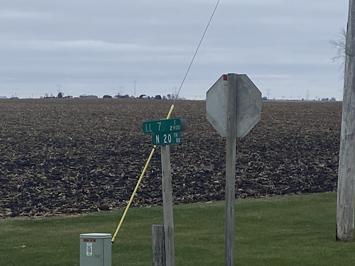 LascoEMA's tweet photo. Road closure Il 170 and N 19th road  https://t.co/3DxgwLLcJt https://t.co/zI7zq0LVLG