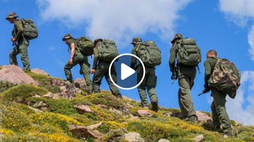 2e REP - 2ème Régiment étranger de parachutistes in the mountains. 
You need to practice everything if you do everything!!