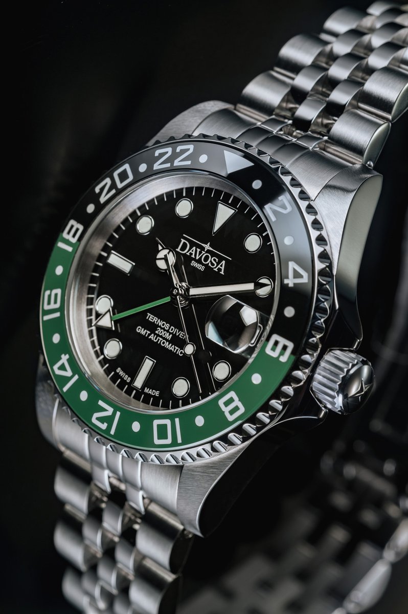 Davosa_USA's tweet photo. Time spent with loved ones is the greatest investment. #ablogtowatch #wristshot #watchlover #watchphoto https://t.co/PJtsqzd7jj