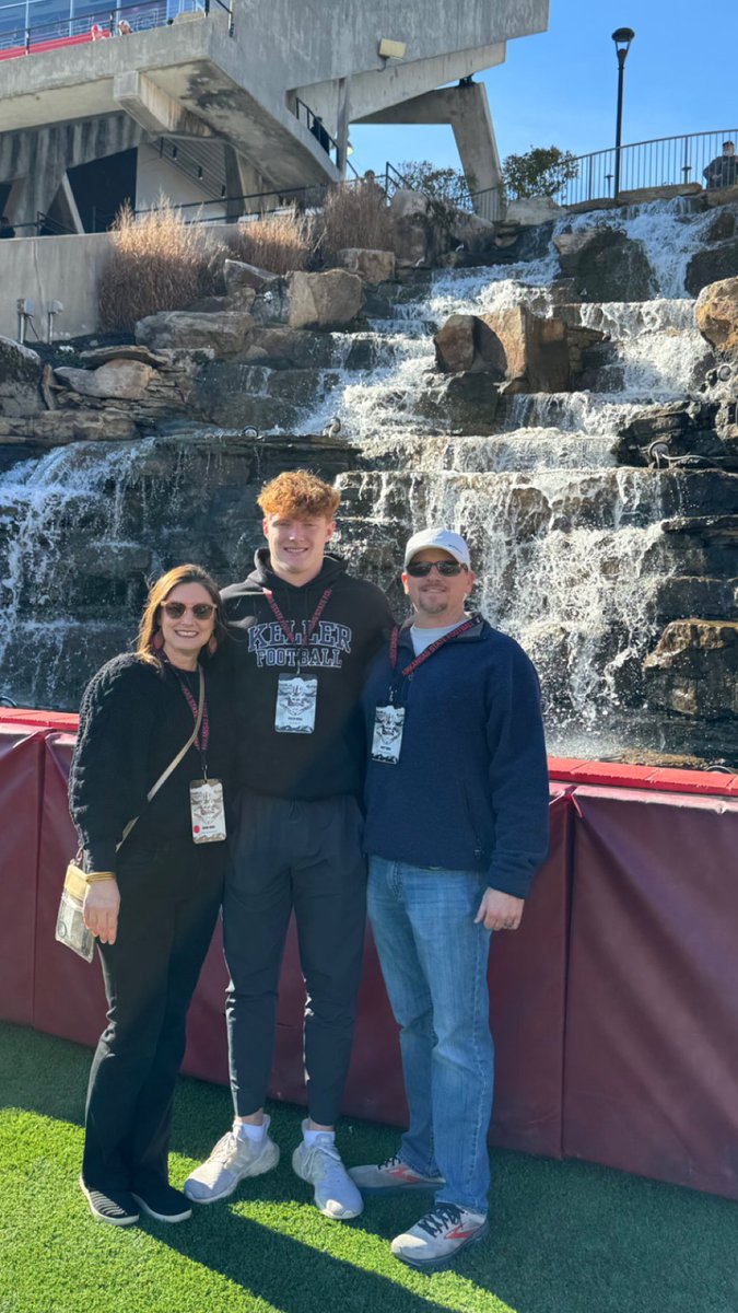 CalebMuse2026's tweet image. So thankful I had the opportunity to go to the Arkansas State vs ULM game last Saturday! I had a lot of fun and it’s always great to see @CoachNickGrimes! I cant wait to be back! Special thanks to my parents for making the trip!
@Coach_Gow1 @coachH2bwill @Coach_GMcCarley…