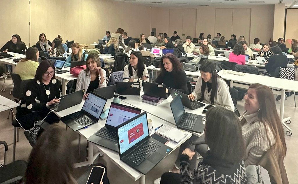 💭 Sabrem explicar la petjada positiva que deixem en els nostres alumnes al cap dels anys? Avui hem compartit aquest repte amb els equips de #comunicació. #escolaambvalors #intangibles