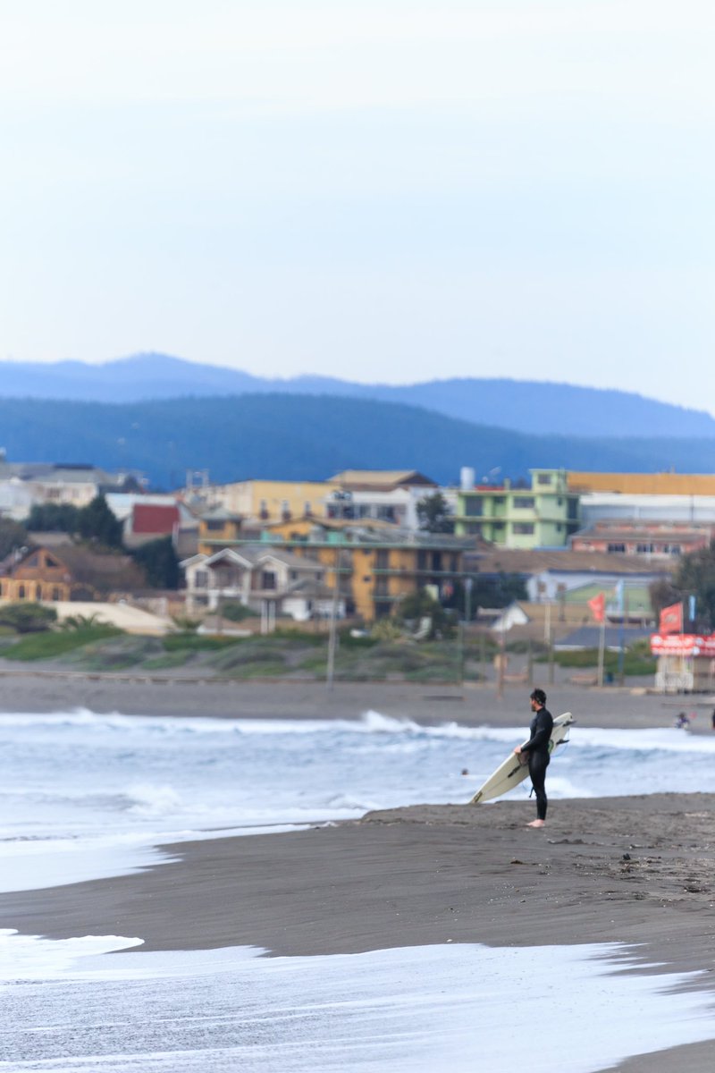 P i c h i l e m u 🏄🏻‍♀️🏄🏻‍♂️

Destino famoso por la calidad de sus olas, lo que le ha valido el título de “la capital mundial del surf"

Región de O'Higgins, Chile

📷 Sernatur