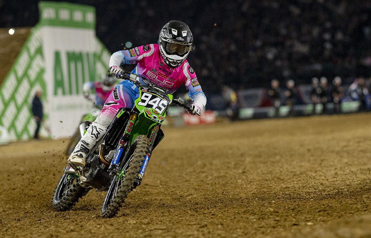 #SXTour - Championnat de France Supercross 2024
#Lyon-69 – 29-30 novembre (8/9) : Le SX Tour retrouve le #ChaudronLyonnais vendredi et samedi !➡️urls.fr/xKgpfh
#ffmoto  #SX