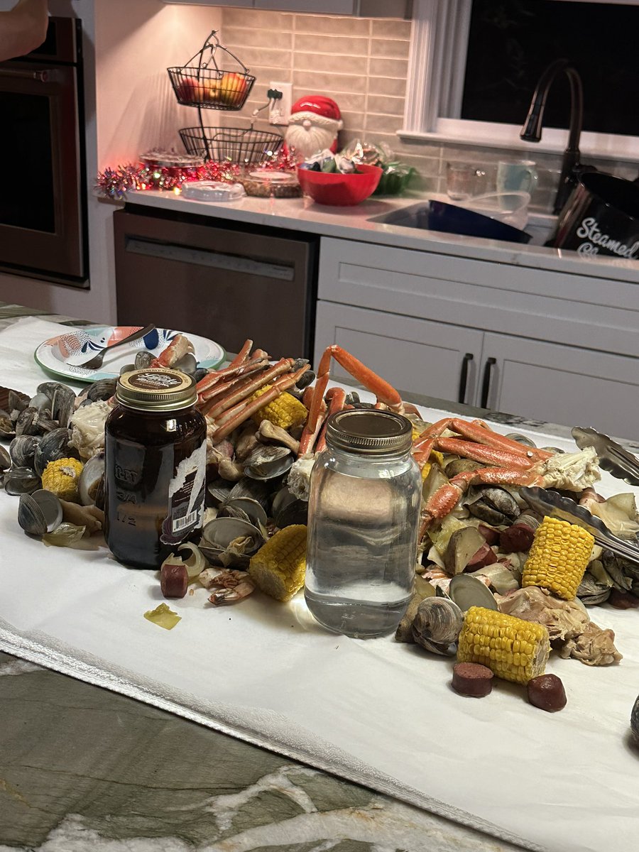 Had my first seafood Thanksgiving with some mountain moonshine! Great food, friends and drinks! Now comes the traditional food coma…