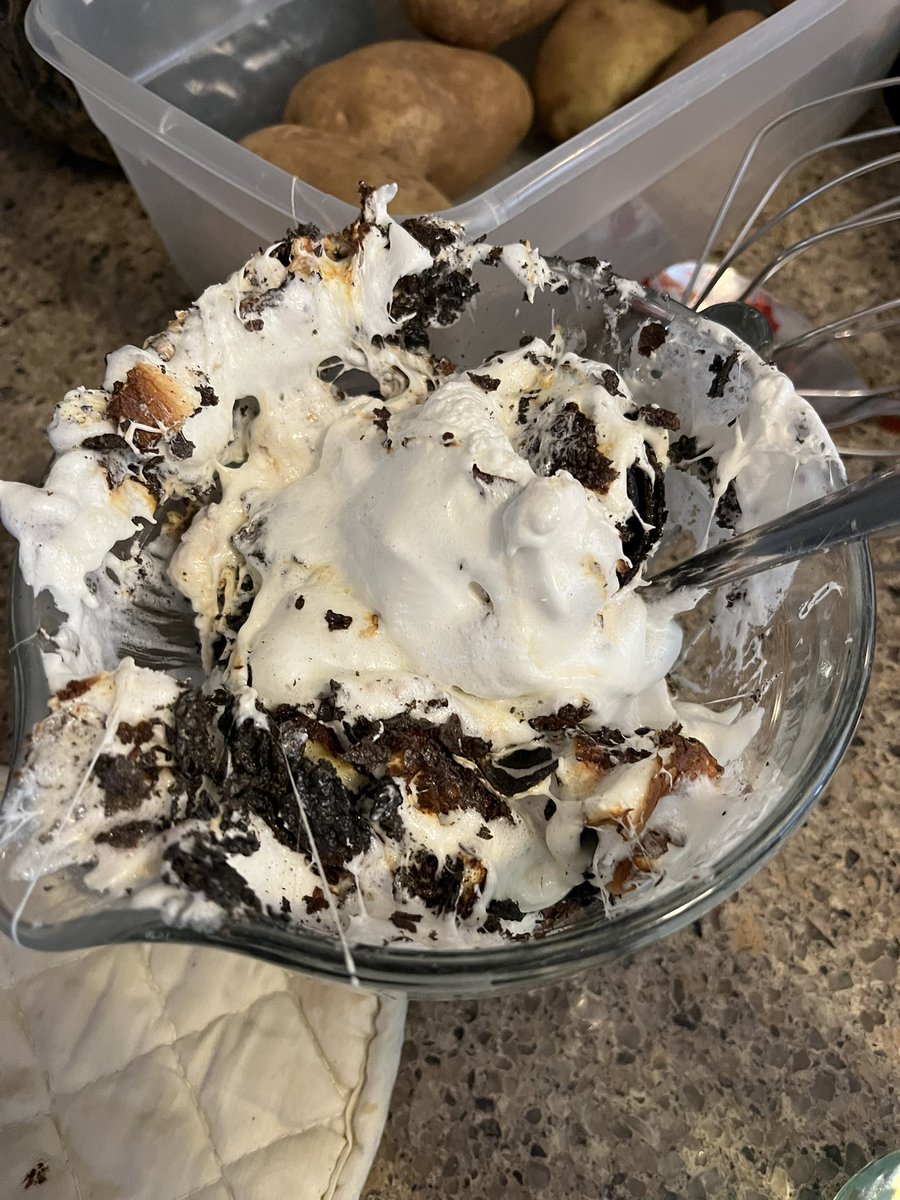 hope y’all are having a great thanksgiving :) we burned the marshmallows on our sweet potatoes