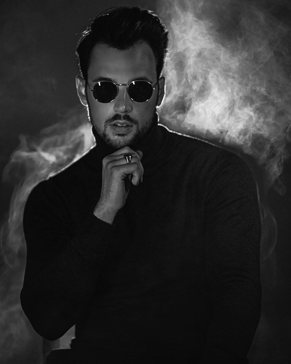 Pilot_Dominic_K's tweet photo. Modeling lifestyle 🥰 https://t.co/K9VVTy62d3
