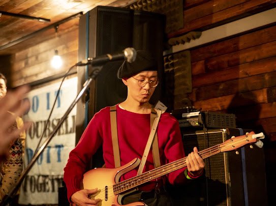 TheNeso's tweet photo. 11/16小岩bushbash、ガールズロックトーキョー・ロマフレパーティーの最高な様子です
撮影:小野由希子 https://t.co/h4vAmVDAf7
