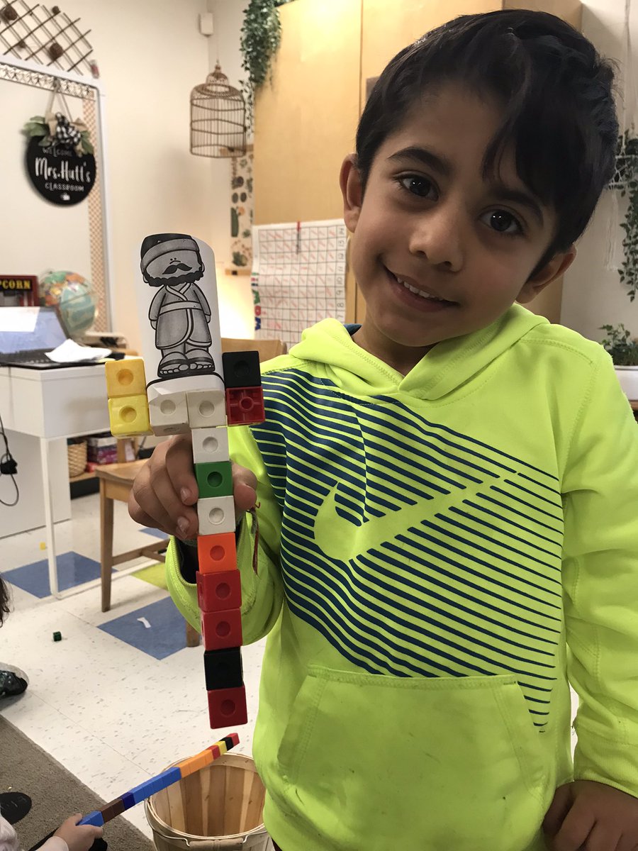 e14105's tweet photo. We read the bible story, Zacchaeus the Tax Collector. We used creativity and collaboration to build our own sycamore trees for Zacchaeus. Jesus loves everyone❤️@StJeromeOCSB https://t.co/BmQ2dmfbPM