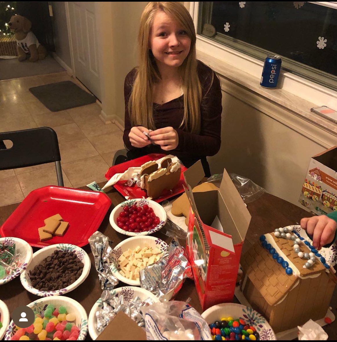 ShannaCarroll80's tweet image. Thanksgiving Without Her

Holidays used to mean something different. They were filled with laughter, traditions, and the kind of chaos that only family can bring. But now, they feel hollow—a cruel reminder of what’s missing.

I miss her. Every single day, but especially on days…