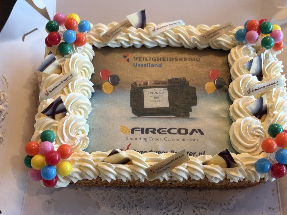 Vanmiddag een feestelijk moment en belangrijke stap in ons project; de ondertekening van de raamovereenkomst. In de aankomende maanden wordt heel <a href="/VRIJsselland/">VR IJsselland</a> voorzien van een nieuwe Swissphone C35 pager met beschikbaarheid systeem van Brandweerrooster.