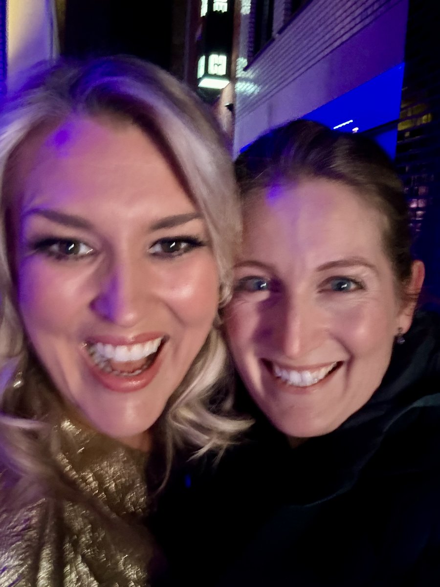 🎉 Our 3rd Award in 3 Weeks! Last night, @goal17global were recognised at the #BarclaysEA24 in the Higih Growth Category 🏆

Let’s make even more impact together. Join us as a mentor or supporter! 💙

#SocialImpact #MentoringMatters @barclaysuk