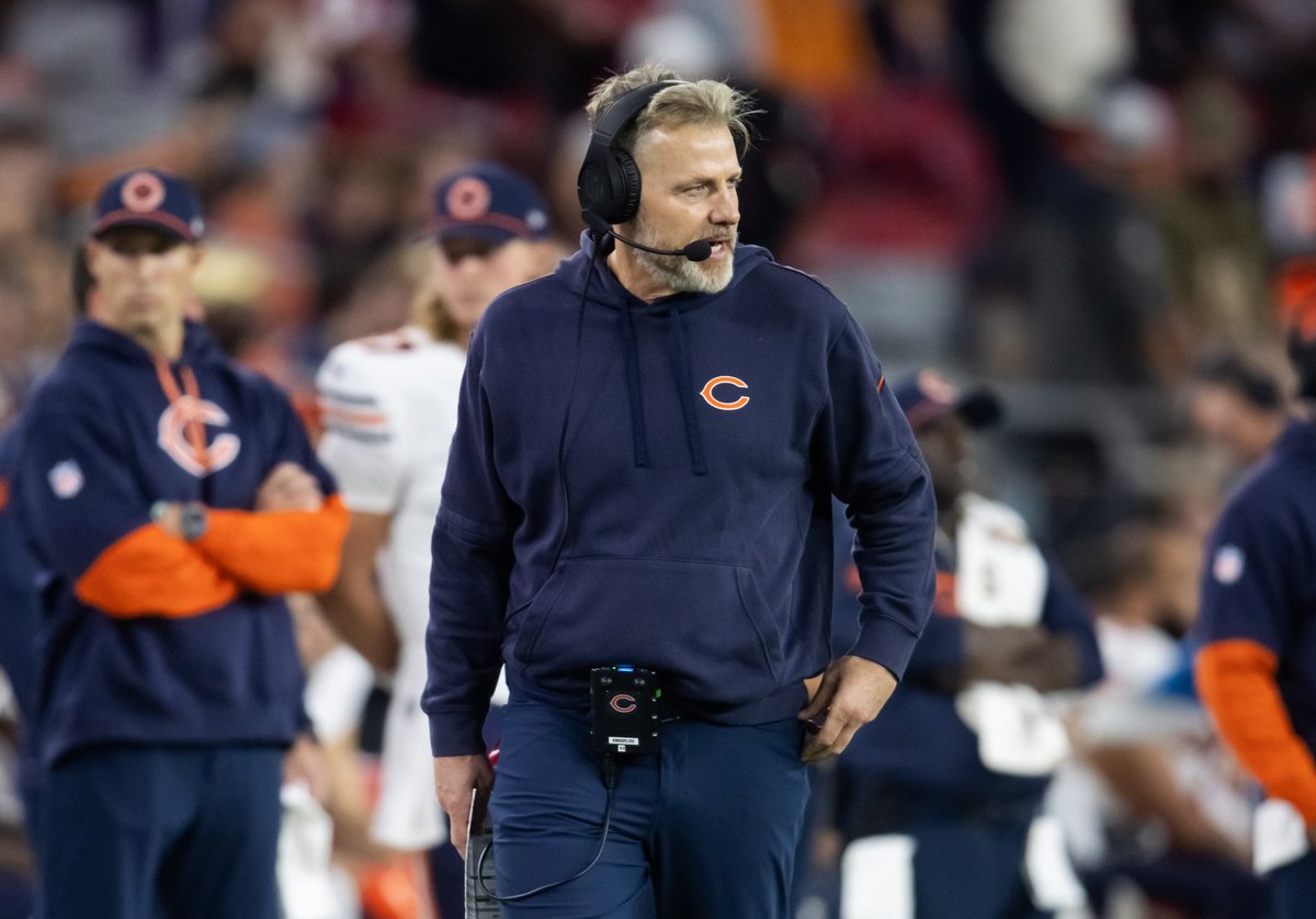 dave_bfr's tweet image. Like this tweet if the Bears should fire Matt Eberflus
