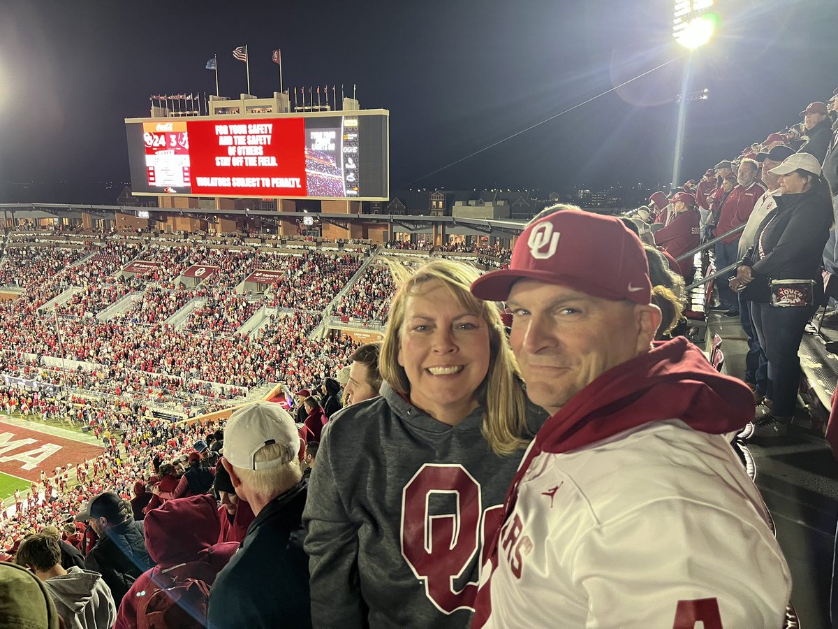 Happy Thanksgiving everyone!!