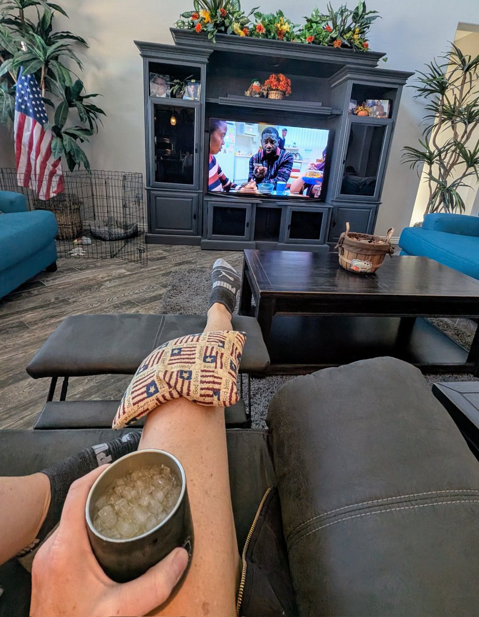 MrsRotnjetski's tweet image. Them: Sit down, we got this!

What I hear: You&apos;re not necessary. 

Growth moment happening in real time, y&apos;all. 😌 #Learntobegrateful