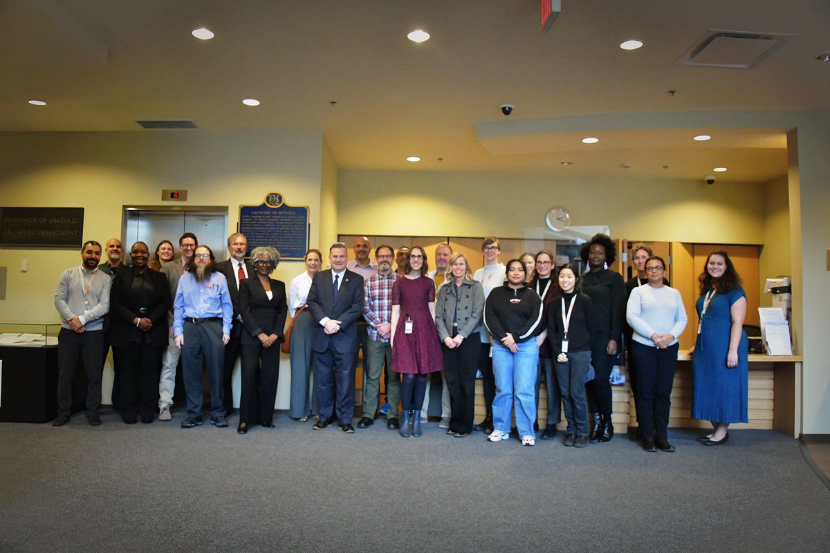 ToddJMcCarthy's tweet image. Grateful for the opportunity to tour @ArchivesOntario today. 

It was incredible to see the vital work being done to preserve and celebrate our province’s rich and diverse history. 

As the Minister entrusted with overseeing our province’s Archives, I am extremely proud of how…
