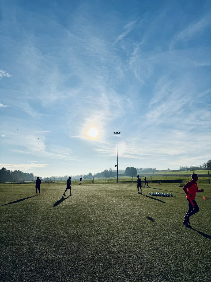 Luke Baker tweet media