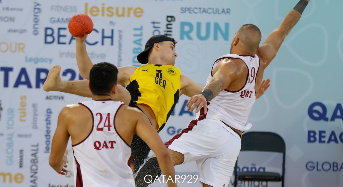 صور من || مباراة منتخب قطر لكرة اليد الشاطئية يفوز على المانيا بنتيجة
أشواط 2 _ 10 فى نهائيات الجولة العالمية لكرة اليد
الشاطئية | قطر 2024