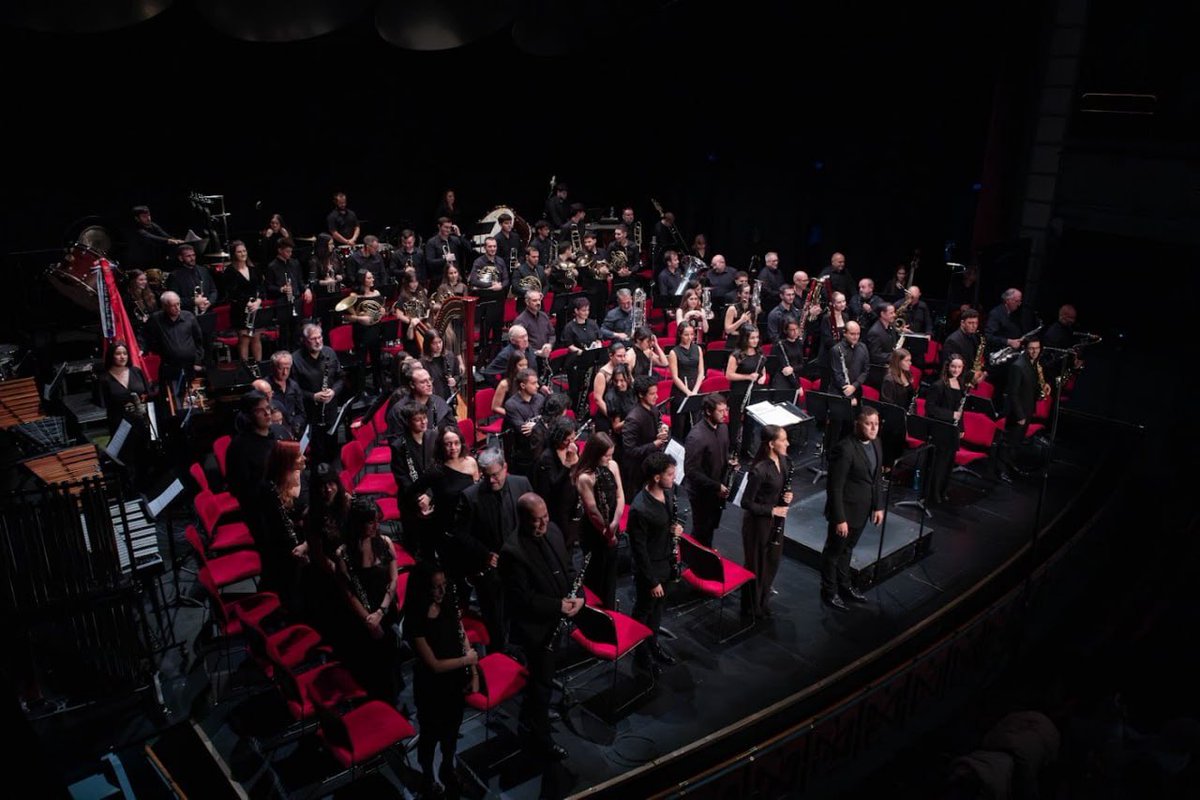 📸 Imágenes de nuestro CONCIERTO DE SANTA CECILIA 2024 🎶
“De lo humano a lo divino”

#BandaDeMúsicaDeGetafe #SantaCecilia2024 #DeLoHumanoALoDivino #BMG #TúhacesBanda #Getafe #Música #Cultura #Confluencias #Getafeemociona #Maslanka