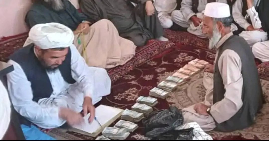 💡تخریب مناطق هزاره نشین توسط طالبان،همان سیاست نسل کشانهٔ حاکمیت های افغانی بر علیه هزاره ها هست.
این سیاست نسل کشانه برای جهان افشا گردد !
#StopHazaraGenocide in Afghanistan!
#HumanRights 
#Hazara  🟦⬜🟨