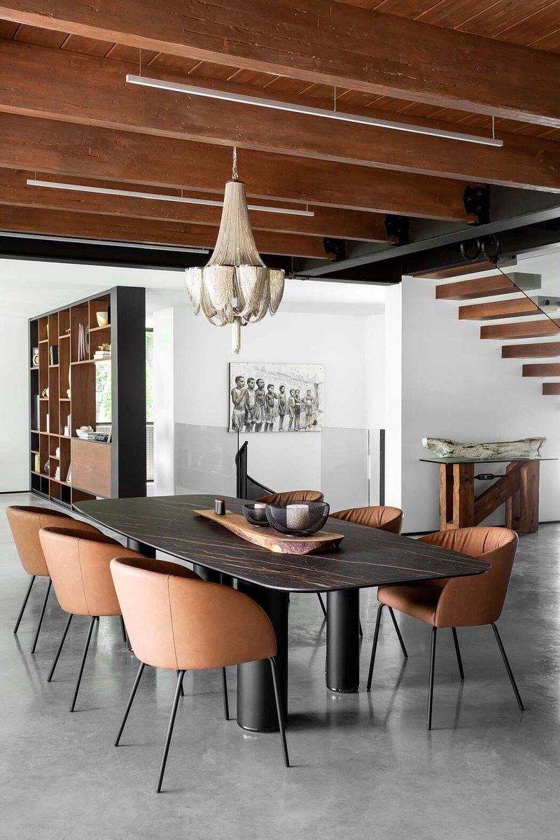 West Island Lake House by Kelli Richards Designs 

homeadore.com/2019/07/31/wes…