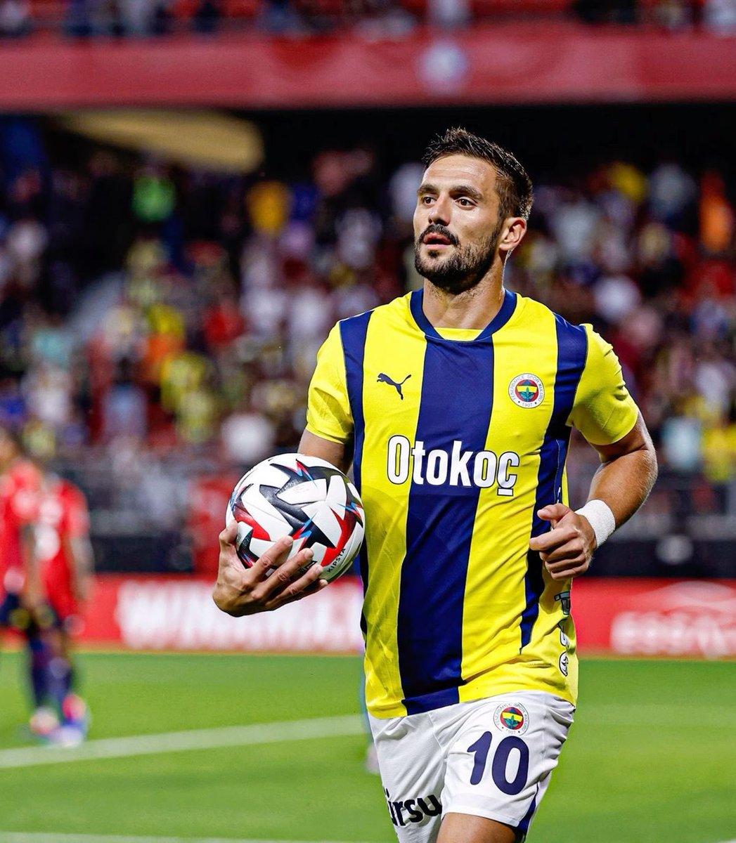 OĞLUM BU ADAM BİZİM HER ŞEYİMİZ LANNNN HER ŞEYİMİZZZZZZZ