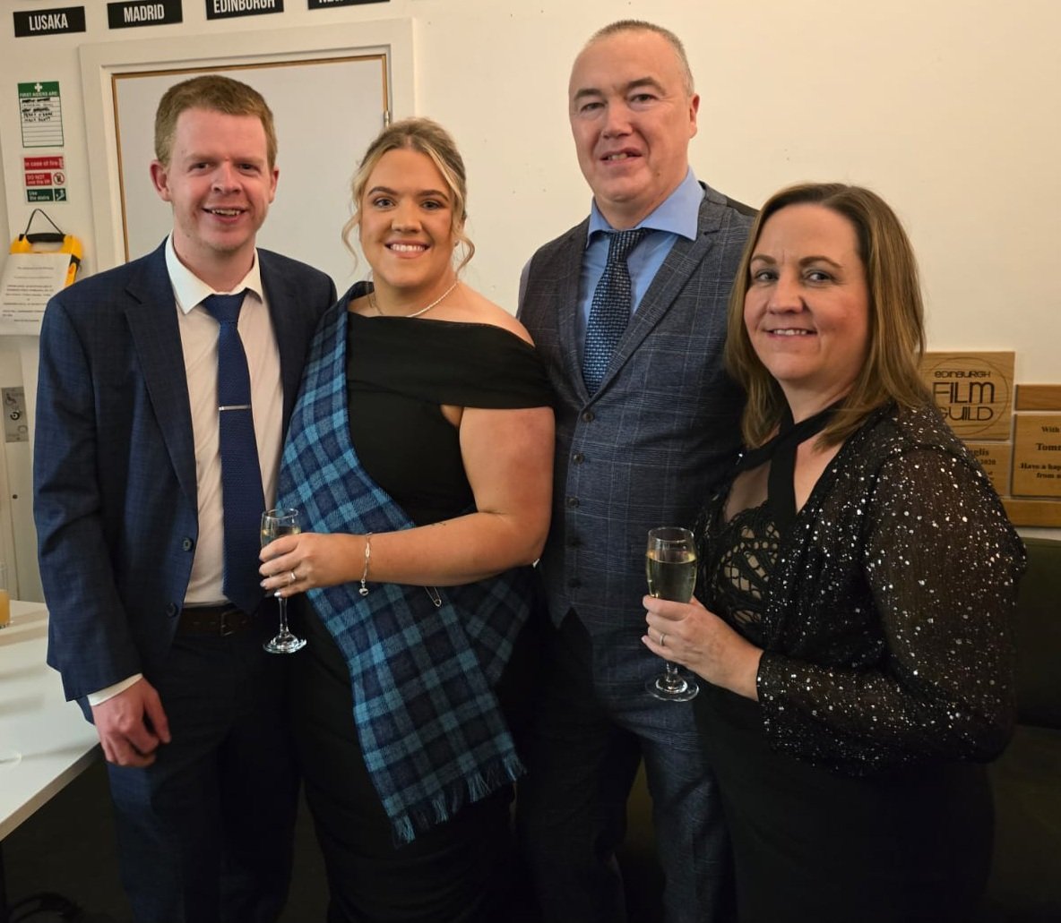 Lauren Kerr QN tweet media