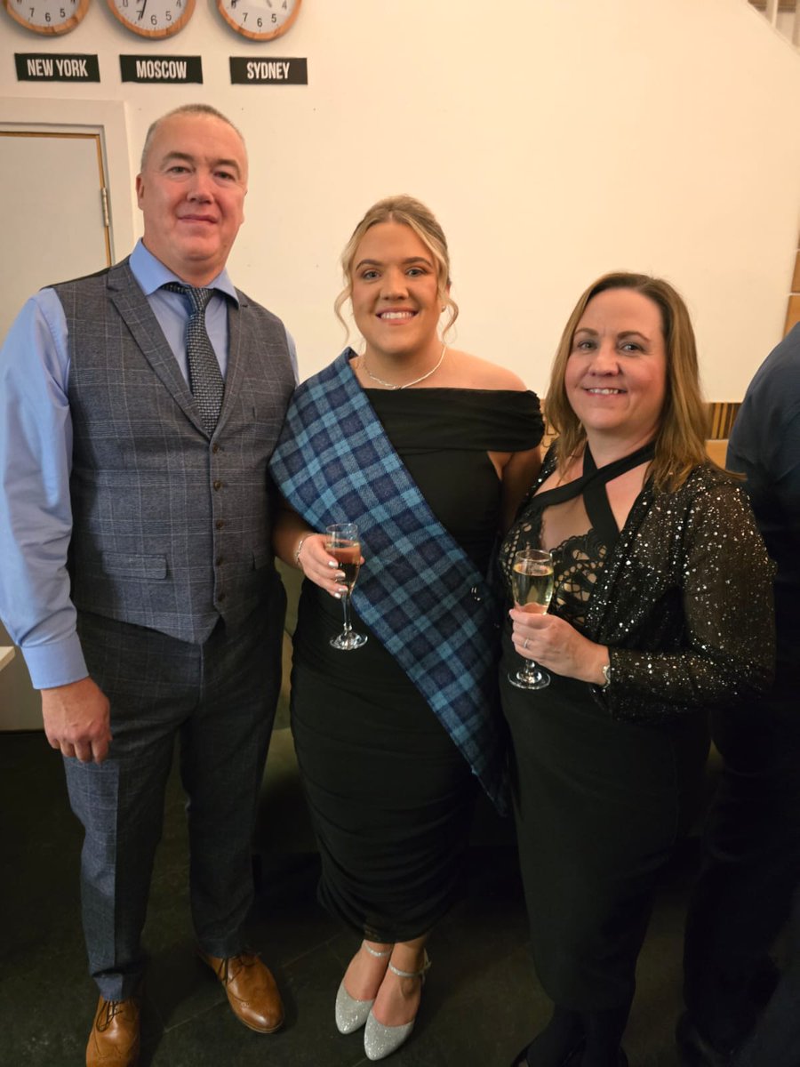 Lauren Kerr QN tweet media