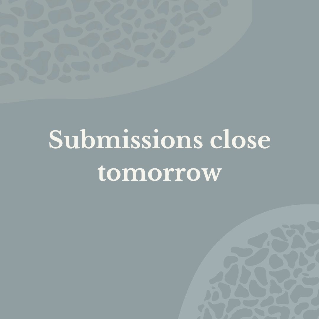 Our submissions are about to close! Make sure to send us your poems before midnight AEST tomorrow 30 November to be considered for publication in Issue Three – guidelines here: themarrowpoetry.com/submissions 
#OpenSubmissions #PoetryJournal #PoetrySubmissions #opensubs #poetrysubs