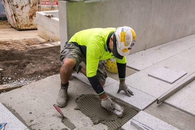 barisukafx's tweet image. Some days ago, I met a tiler and I gave him the only advice I freely give to anyone.

Anyone that has followed this single advice consistently for 3 months has never lacked any money. I've seen this over and over happen for random people and my students. 

It's so simple, anyone…