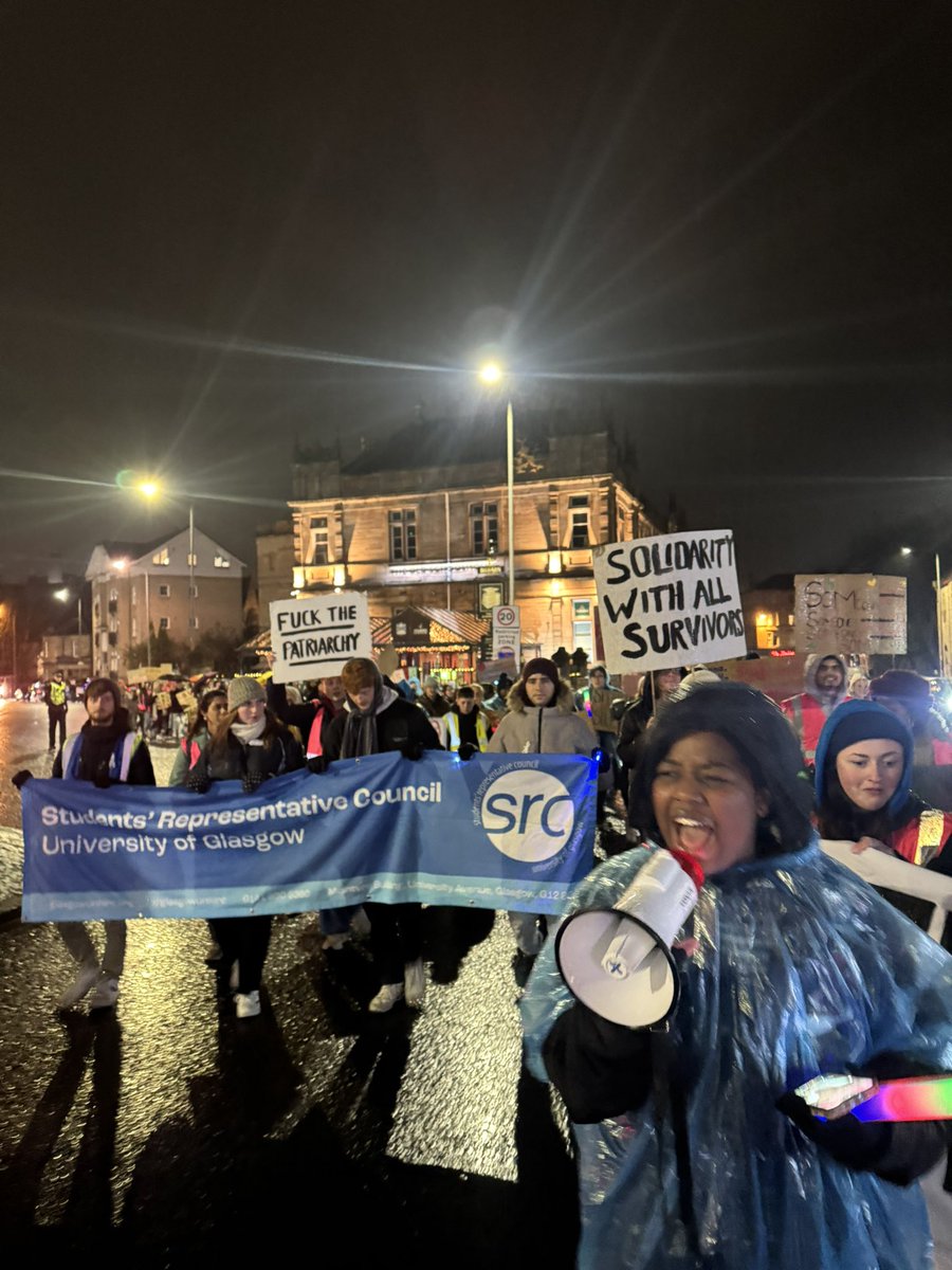 IrisDuane's tweet image. It was an honour of a lifetime to open and co-lead tonight’s Fight for the Night March in solidarity with survivors of Gender Based Violence ✊🏾

100s of students from across universities came together to prove, united we will NEVER be defeated 🫷🏾

Whose streets⁉️Our streets‼️