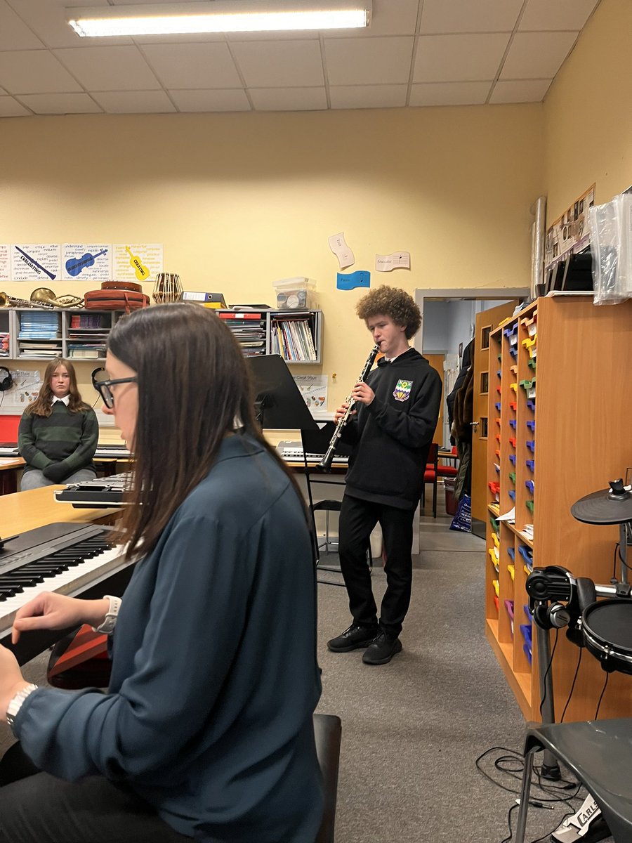 CAShawlandsAcad's tweet photo. We have had our Young Musician&amp; Singer of the year competition. Amazing to hear outstanding instrumentalists and singers. Congratulations to everyone @CAShawlandsAcad Going forward to the @GlasgowCREATE competition representing the school are Willow and Aarush. Well done. 🎶🎶 https://t.co/HugVa1XZXo