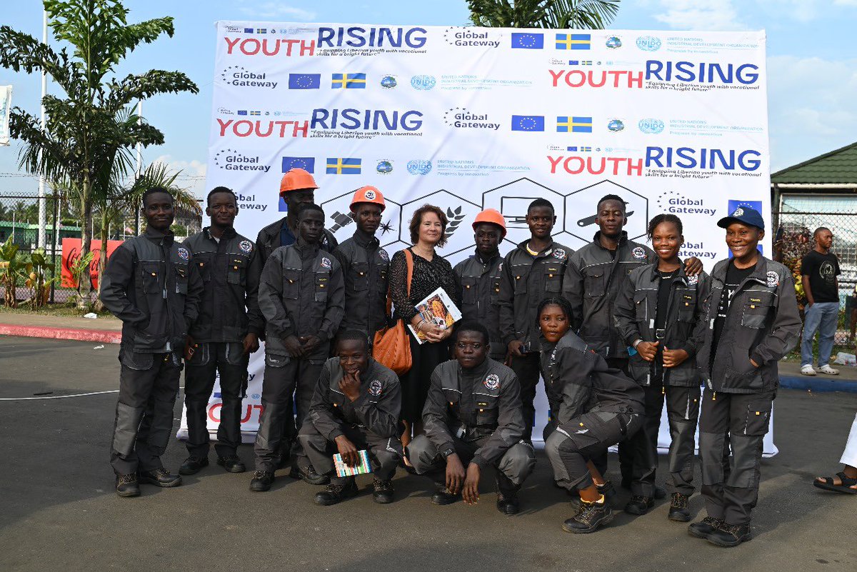 Yesterday was an amazing day! The Liberia National TVET Job Fair 2024 connected job seekers with employers, provided career guidance, and supported local businesses.
Thanks to the EU, Sweden, GoL, UNIDO, MTN, YOCEL, and the Liberia Chamber of Commerce for making it happen! 🌟💼