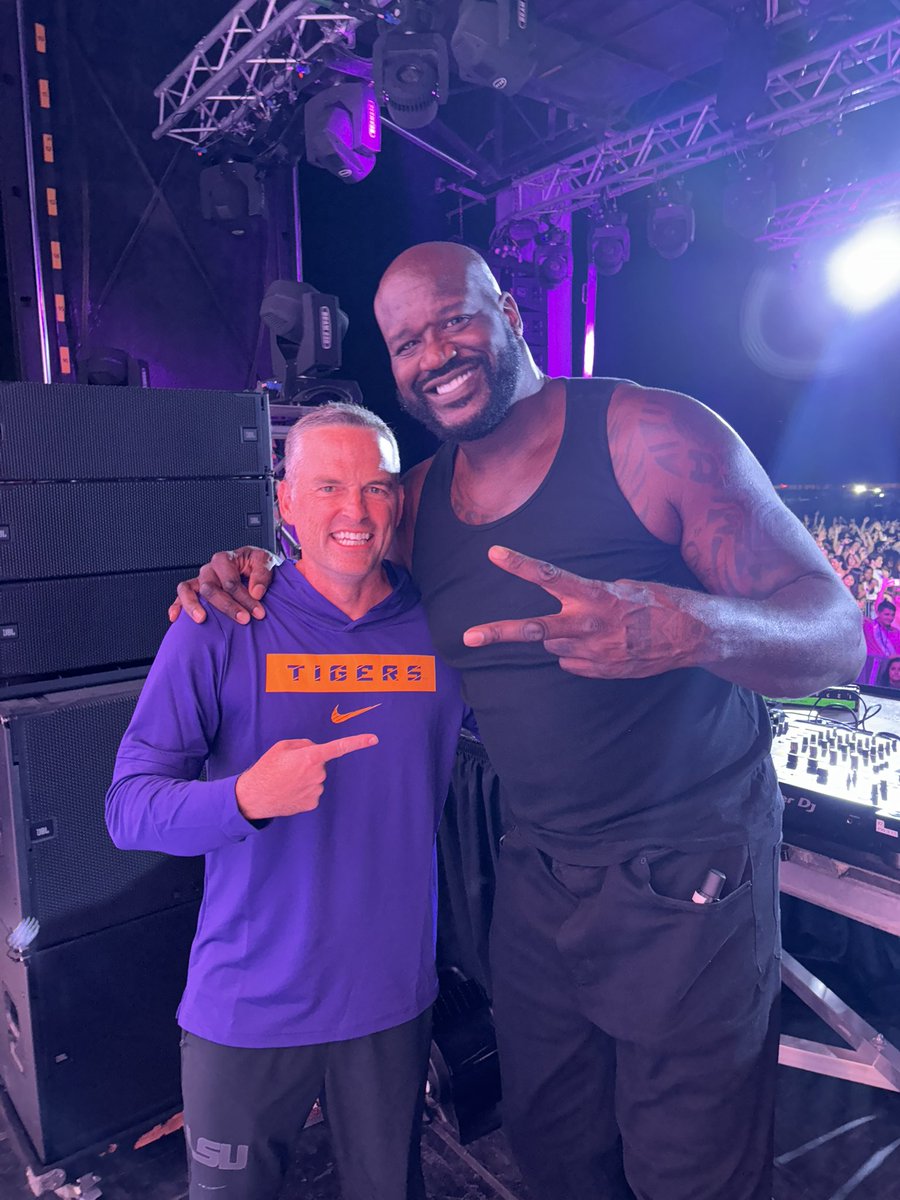 10-11-2024… Thankful to attend my first DJ Diesel show! We’ll be back… pure intensity and crazy energy! #BootUp 🐅