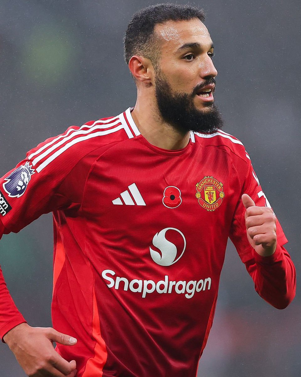 Mazaroui appreciation post.

No true #mufc fan should scroll pass this post without liking❤️.