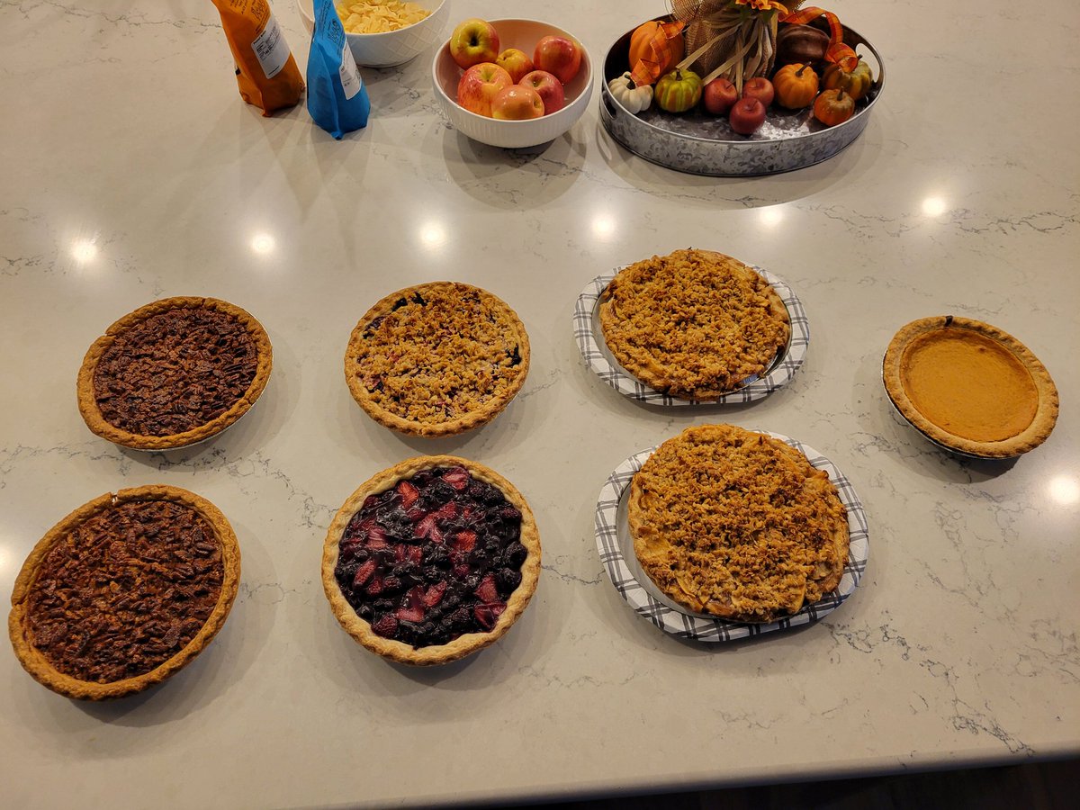 Amber Schroader (@gingerwondermom) on Twitter photo Happy Thanksgiving to all! Happy Thanksgiving to all!