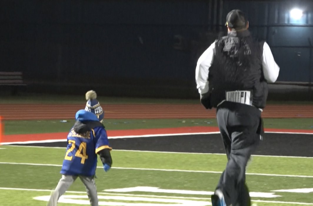 Channel1450com's tweet photo. PREMIUM - The Boys Of Fall – Maroa-Forsyth Trojans

From the first time they put on the helmet and shoulder pads to the state championship game on Friday, we take a look at the Maroa-Forsyth Trojans.
 https://t.co/y7cmmpAakw https://t.co/OMSD4LZUfd
