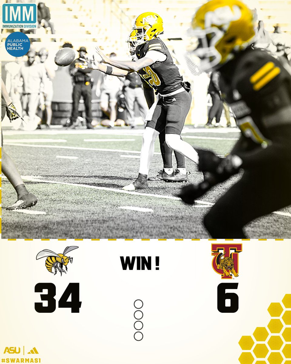 BamaStateFB's tweet image. Alabama State wins the 100th Turkey Day Classic ❗

#SWARMAS1
