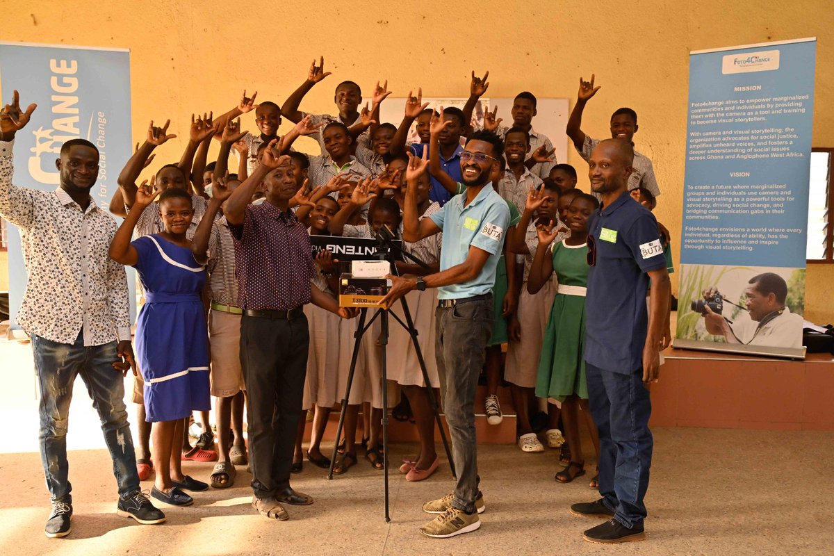 foto4_change's tweet photo. Foto4Change Empowers WADEAF 

Foto4Change has launched its Visual Storytelling for the Deaf project at Wa School for the Deaf, training 20 students (60% female) to use cameras for advocacy. A Nikon D3100 camera was donated to support the initiative.
 #Inclusion #Storytelling https://t.co/sSe71xcDDf