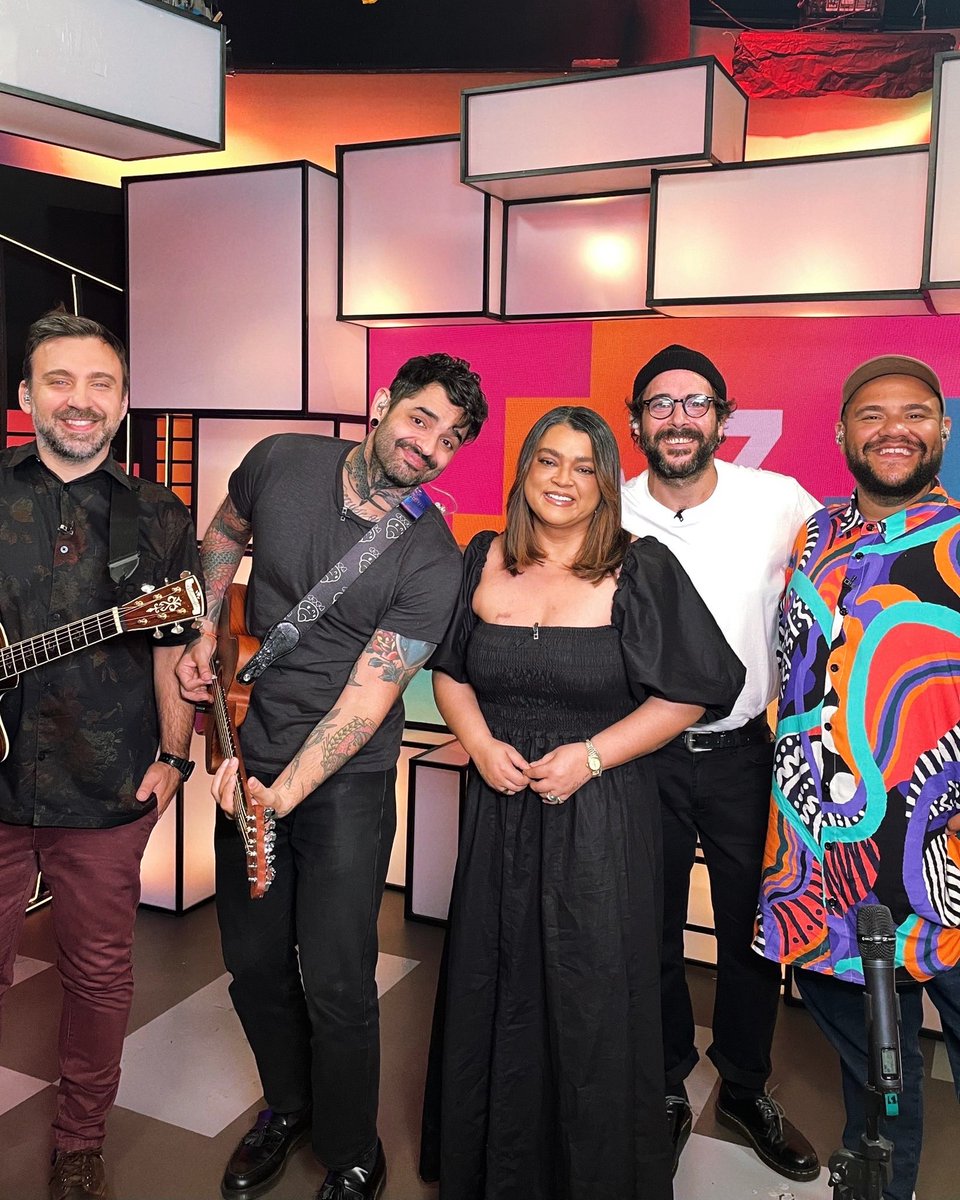 Update Fresno tweet media