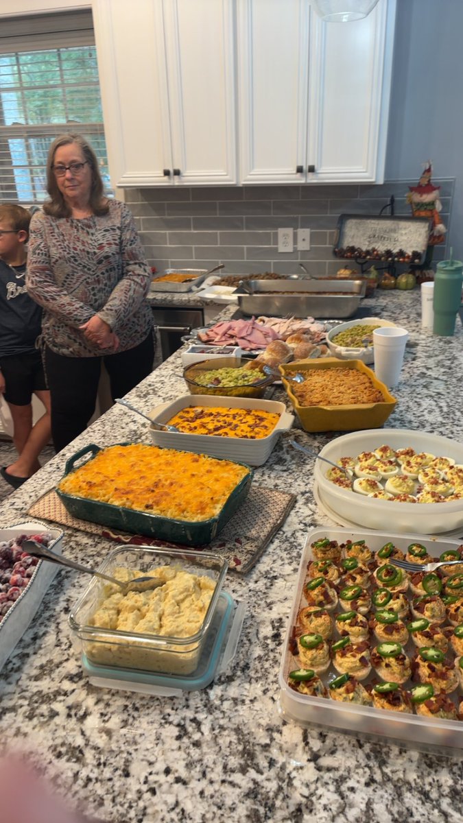 Happy Thanksgiving! Thankful to God for blessing me with such amazing family, friends, and food today!! #thanksgiving #blessed <a href="/JeremySmith0283/">Jeremy Smith</a> <a href="/SouthAlabamaSB/">South Alabama Softball 🥎</a>