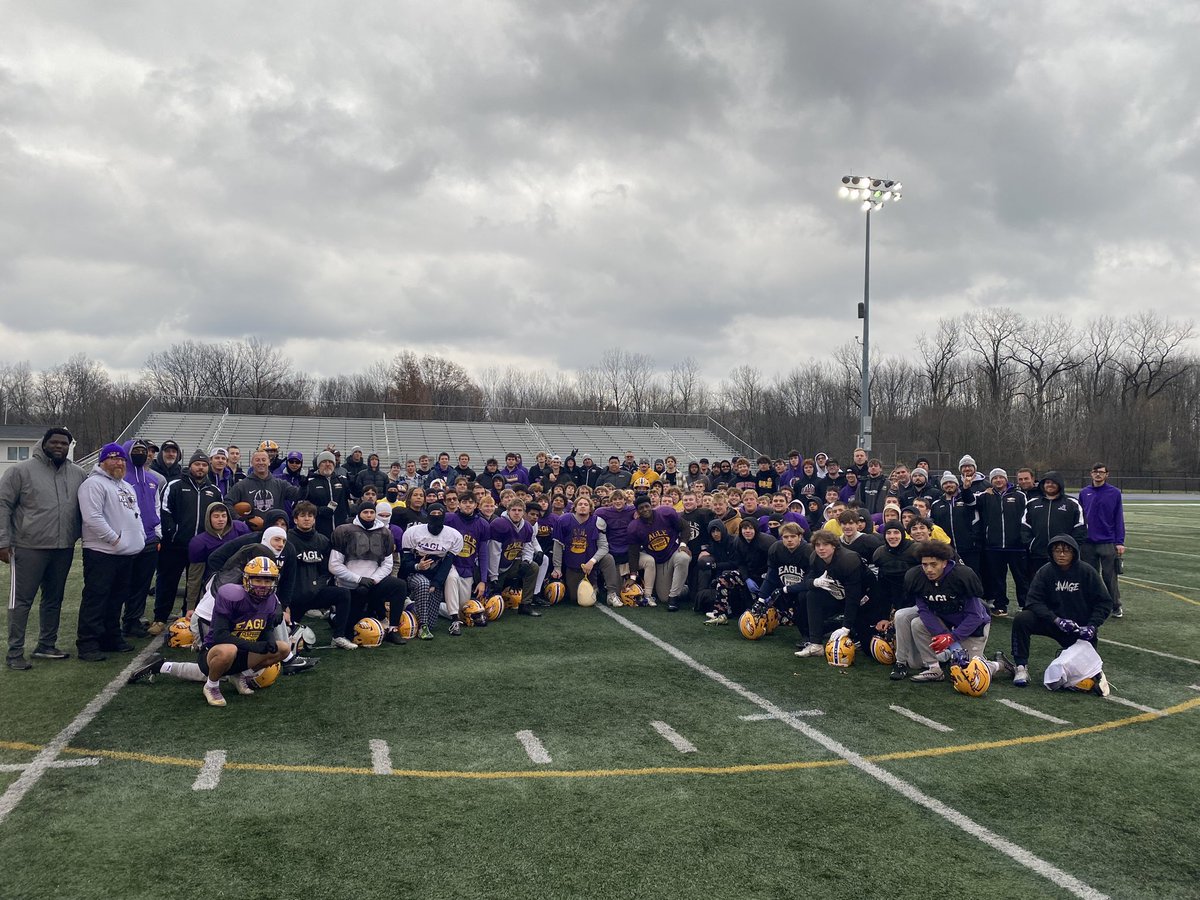 There are few things better than practicing FOOTBALL on Thanksgiving morning and following it up with a community breakfast.  It was good to see so many alumni come back and visit.  Playing football with the friends you grew up with is special.  
🏈🇺🇸🦅🦃