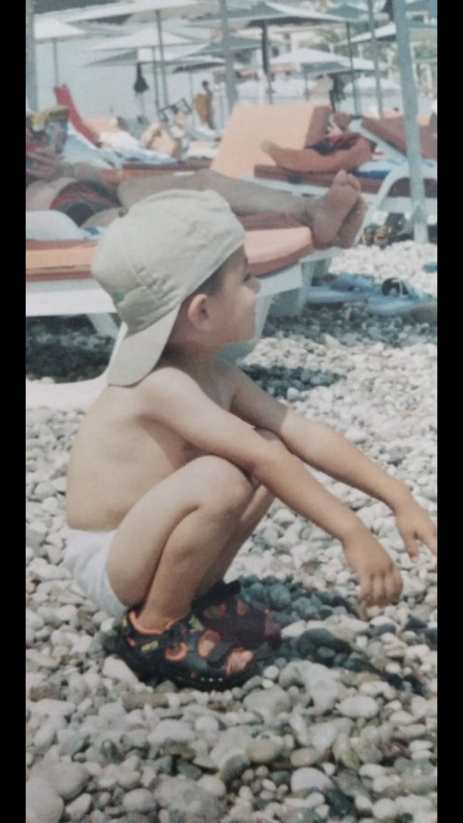 Fahri (@_barutush) on Twitter photo 