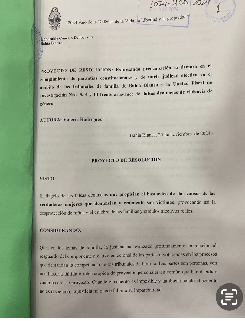 FALSAS DENUNCIAS demorando procesos judiciales. El pedido para que la justicia bahiense se haga eco del daño sufrido x  familias bahienses no les importa a UxP, ni a  JxC ni a otro concejal. La doble vara en el ejercicio legislativo se nota en el voto. No creen⚖️ <a href="/carolinalosada/">Carolina Losada</a>