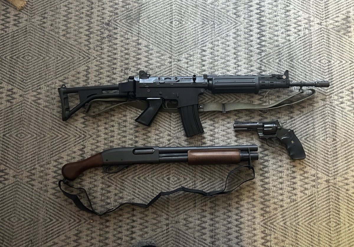 Weapons Daily tweet media