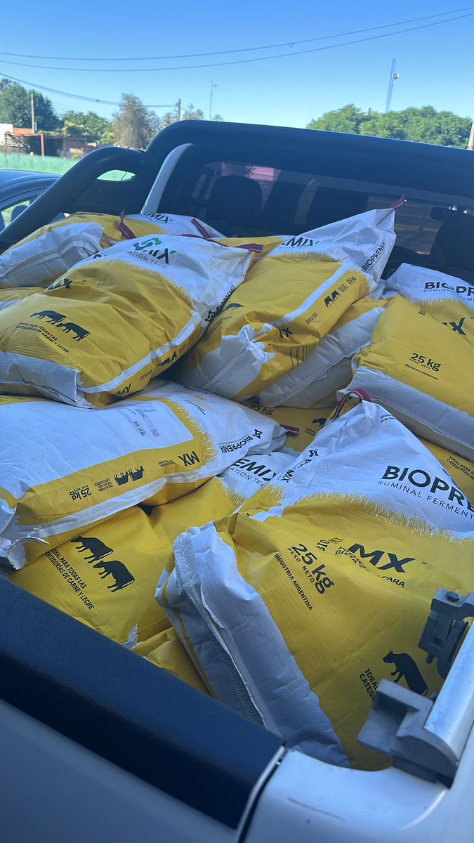 agroelpuente's tweet photo. Otro tambo que arranca con @BIOPREMIX_UY …. https://t.co/ac7nf9dsqL